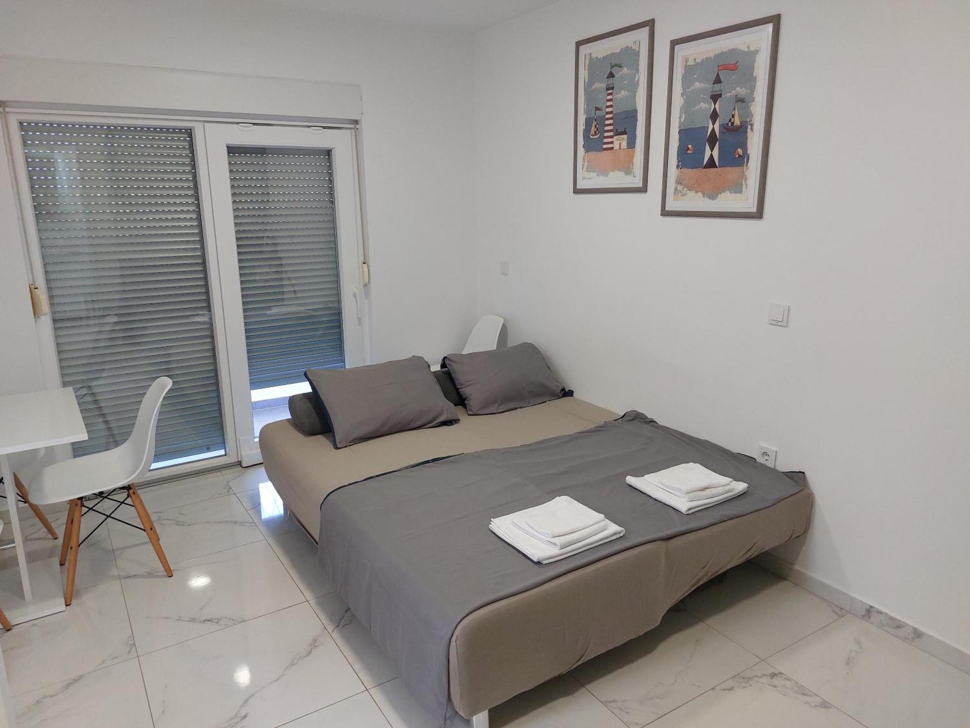Apartmani Anastasia With Pool, Novalja Exterior foto